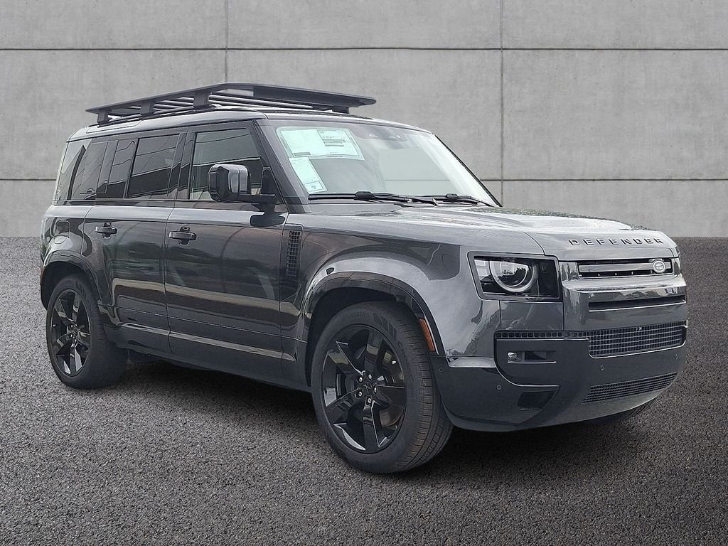 New 2026 Carpathian Grey Land Rover X-Dynamic SE image 2