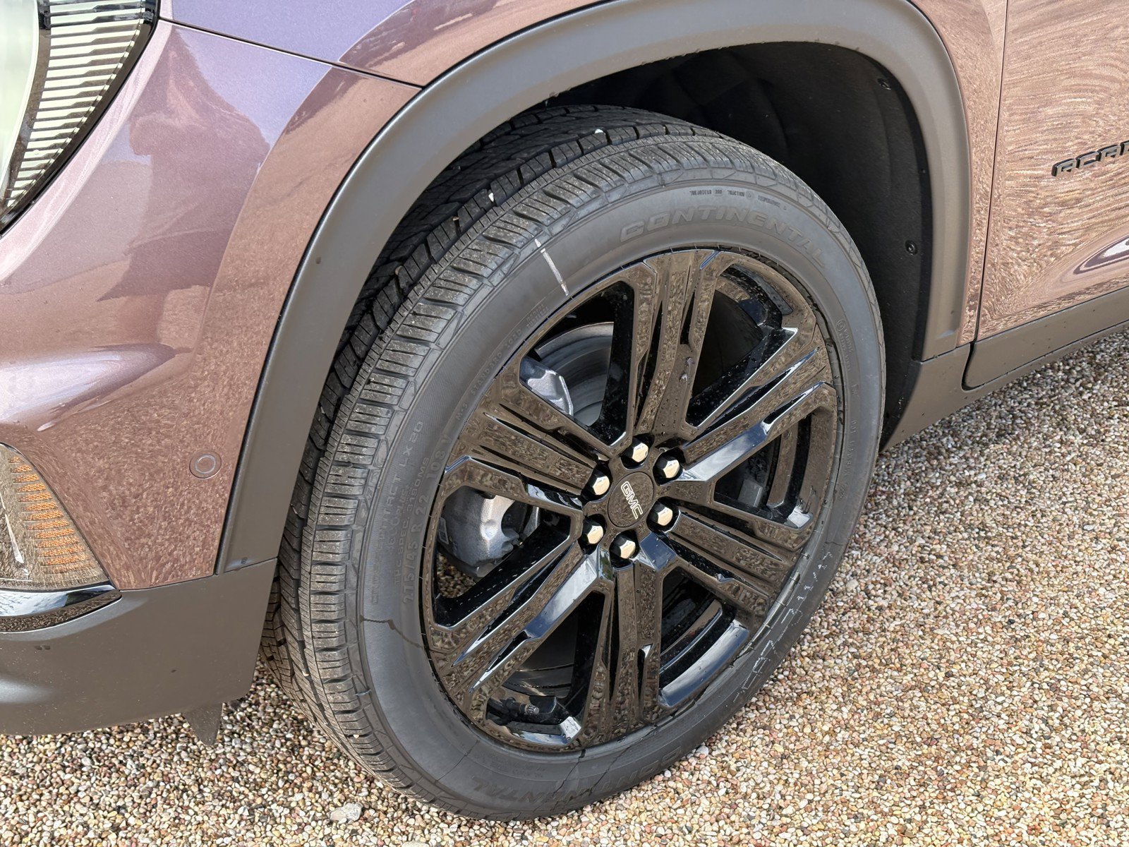 2026 GMC Acadia Elevation - Photo 9