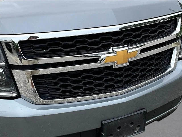 Used 2019 Gray Chevrolet LT image 35