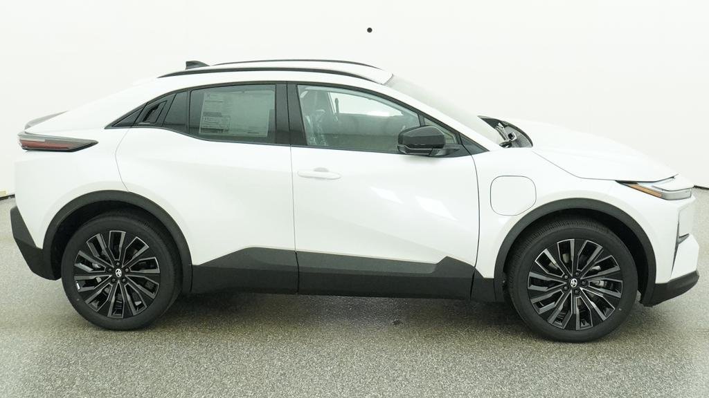 New 2026 Wind Chill Pearl Toyota XSE image 14