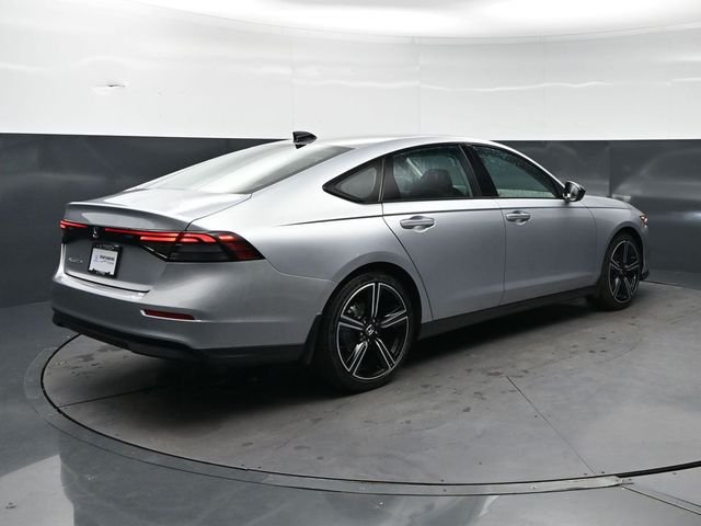 New 2026 Solar Silver Metallic Honda SE image 5
