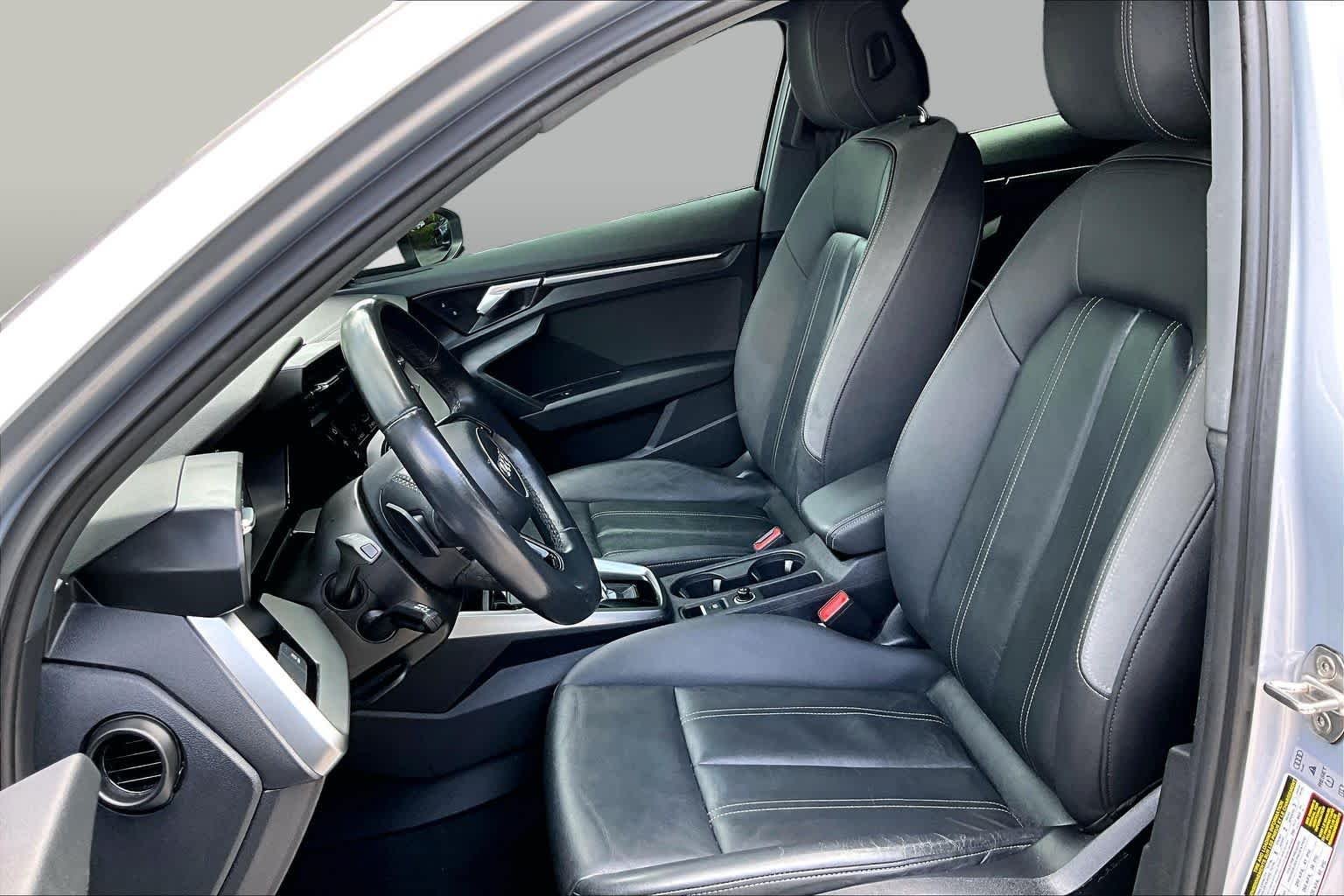Used 2022 Florett Silver Metallic Audi Premium image 8