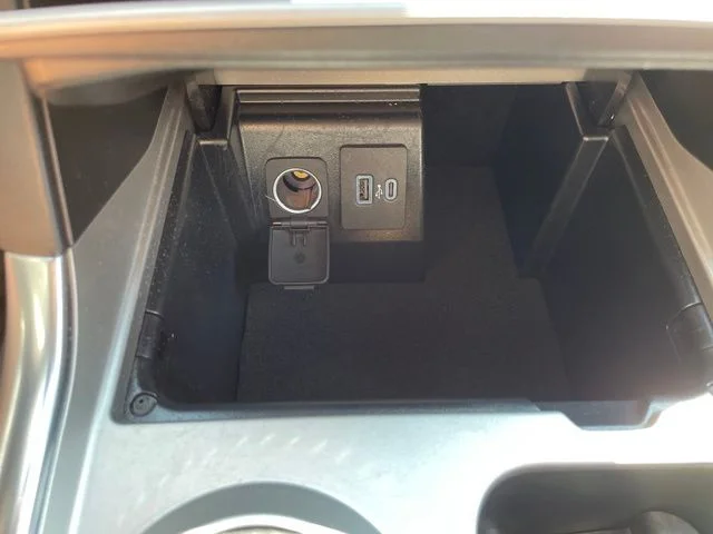 Used 2024 Silver Ford XLT image 33