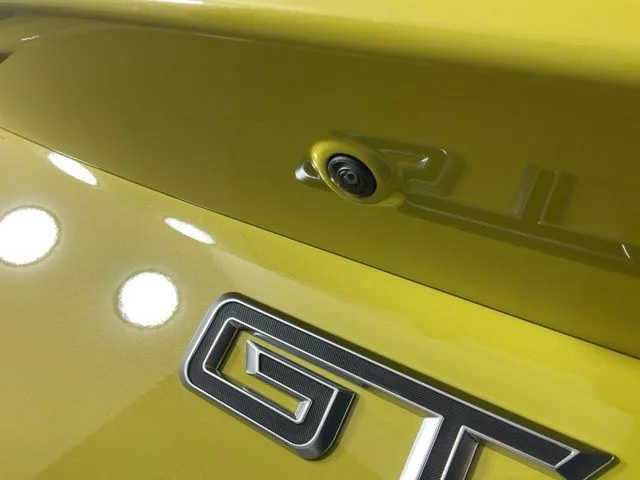 New 2025 Intesnse Lime Yellow Met Ford GT Premium image 9