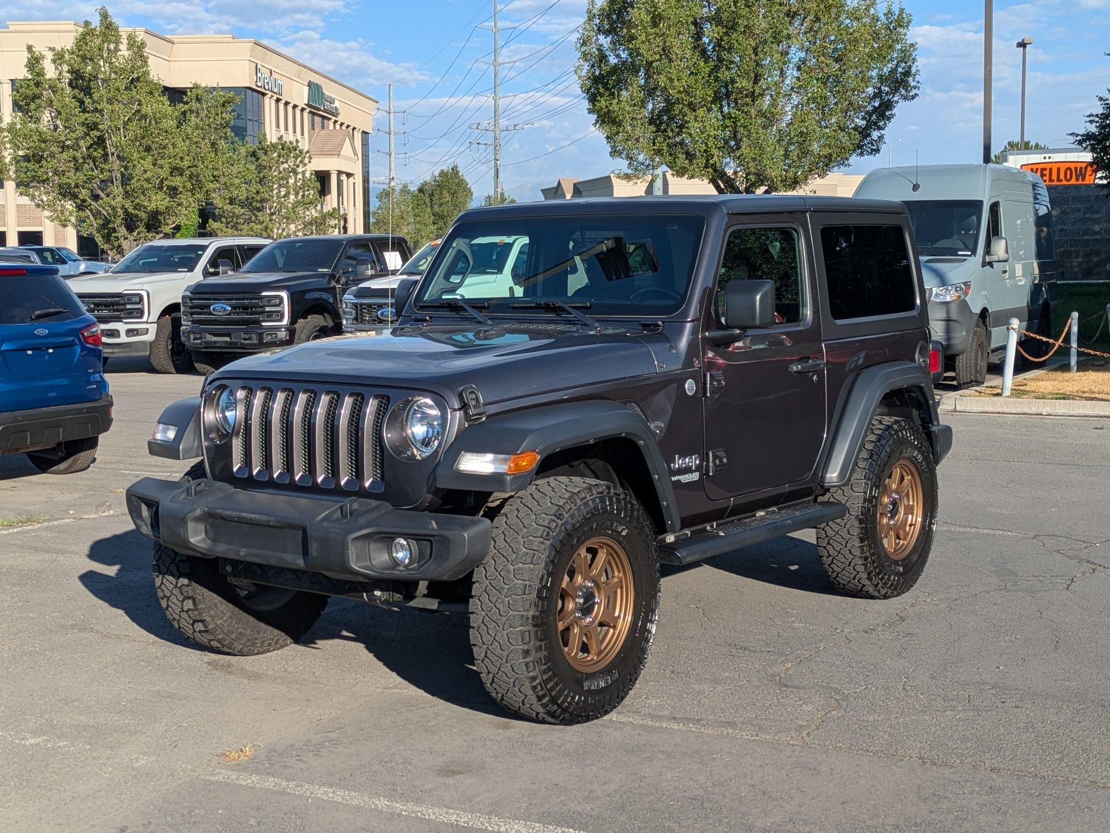 Used 2018 Granite Crystal Clearcoat Metallic Jeep Sport S image 8