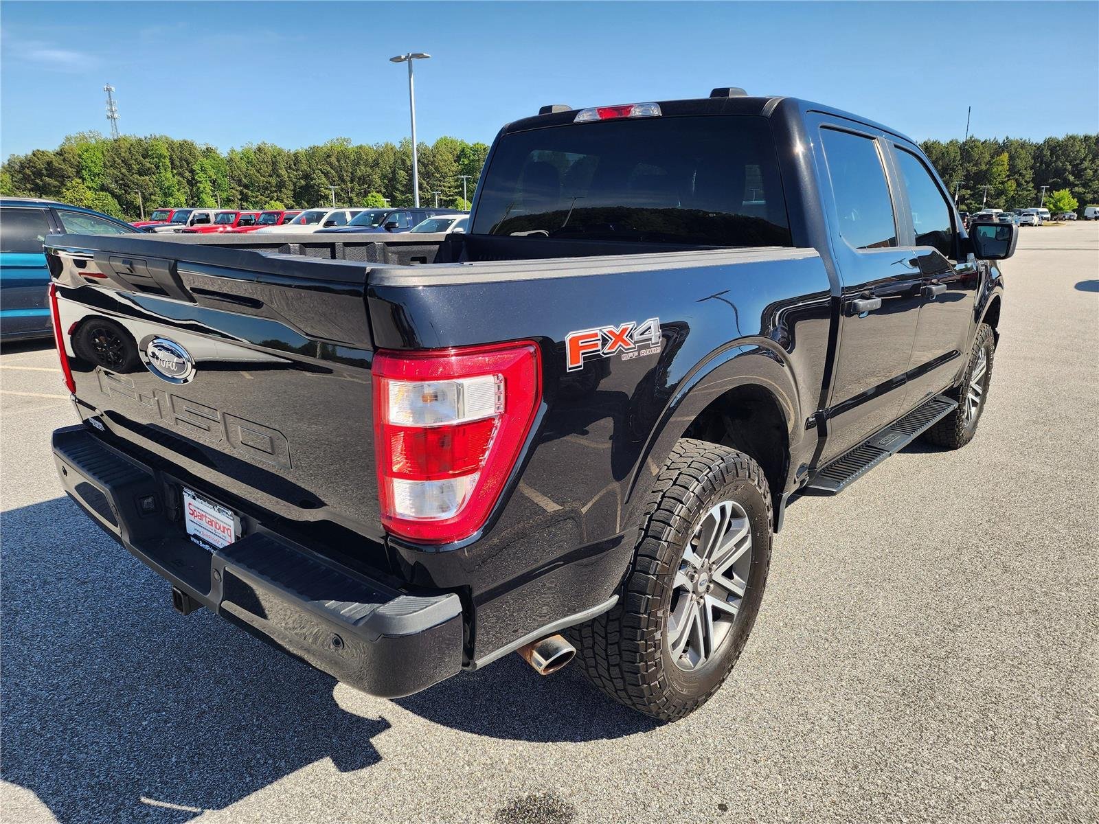 Used 2023 Agate Black Metallic Ford XL image 7