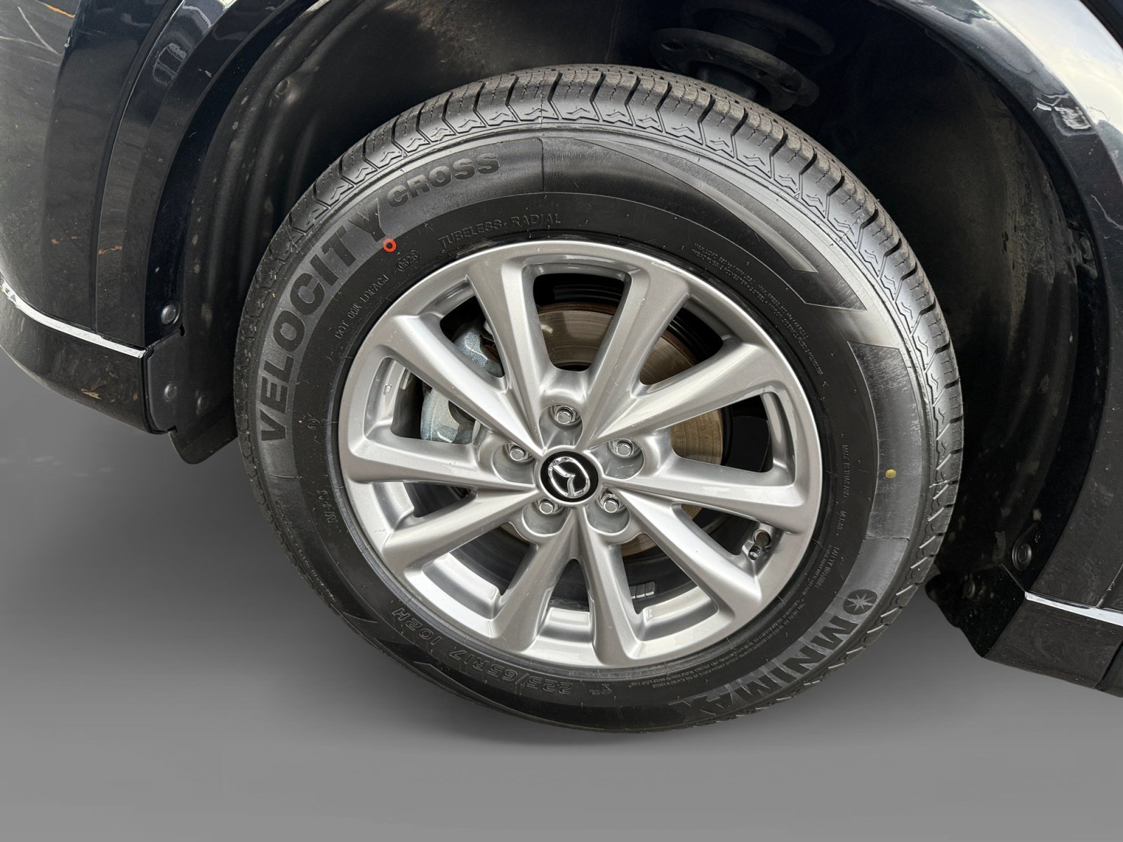 Certified Used 2025 Jet Black Mazda 2.5 S Preferred Package image 9