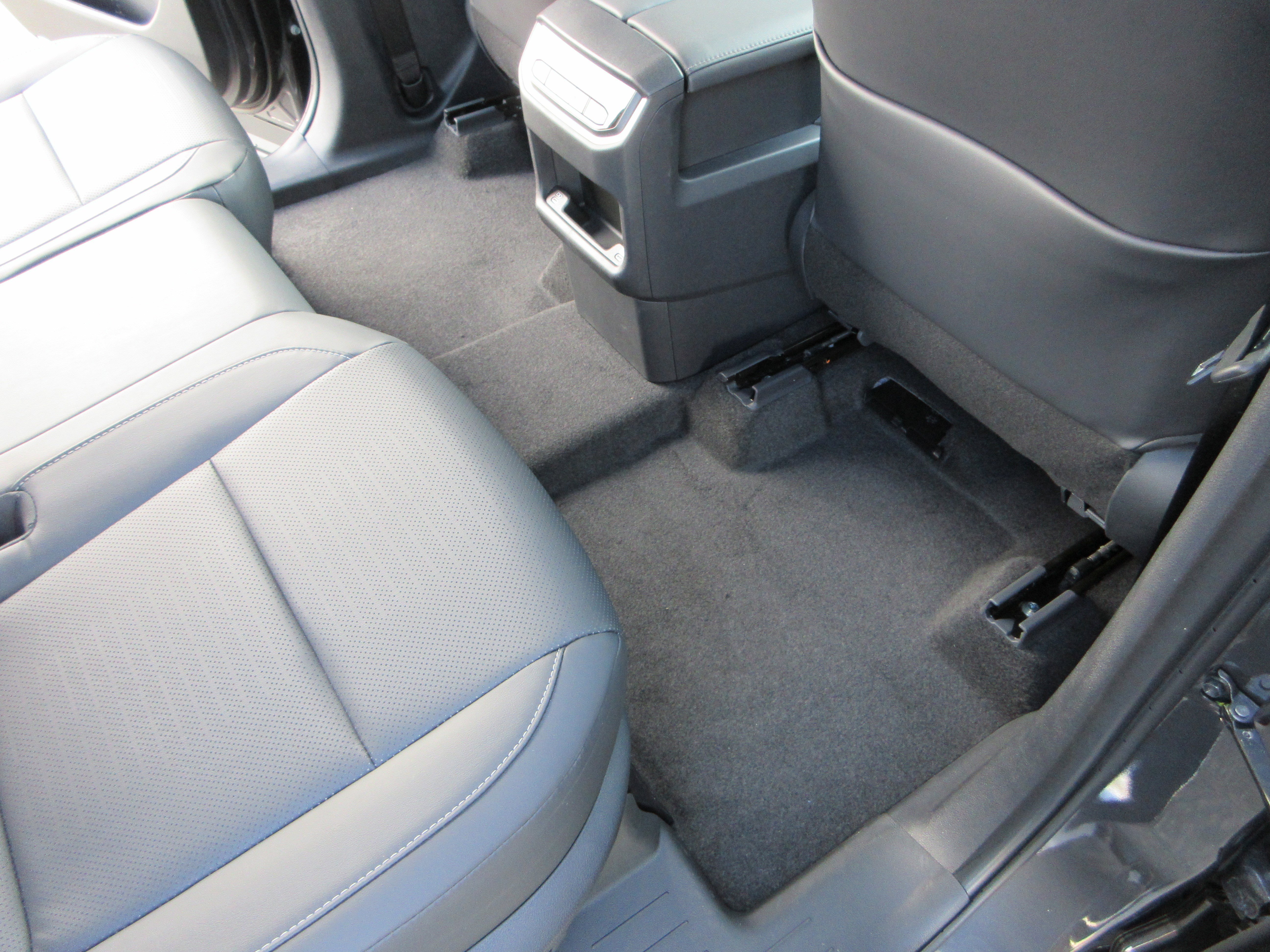 New 2026 Cloudburst Gray Lexus PREMIUM AWD image 23