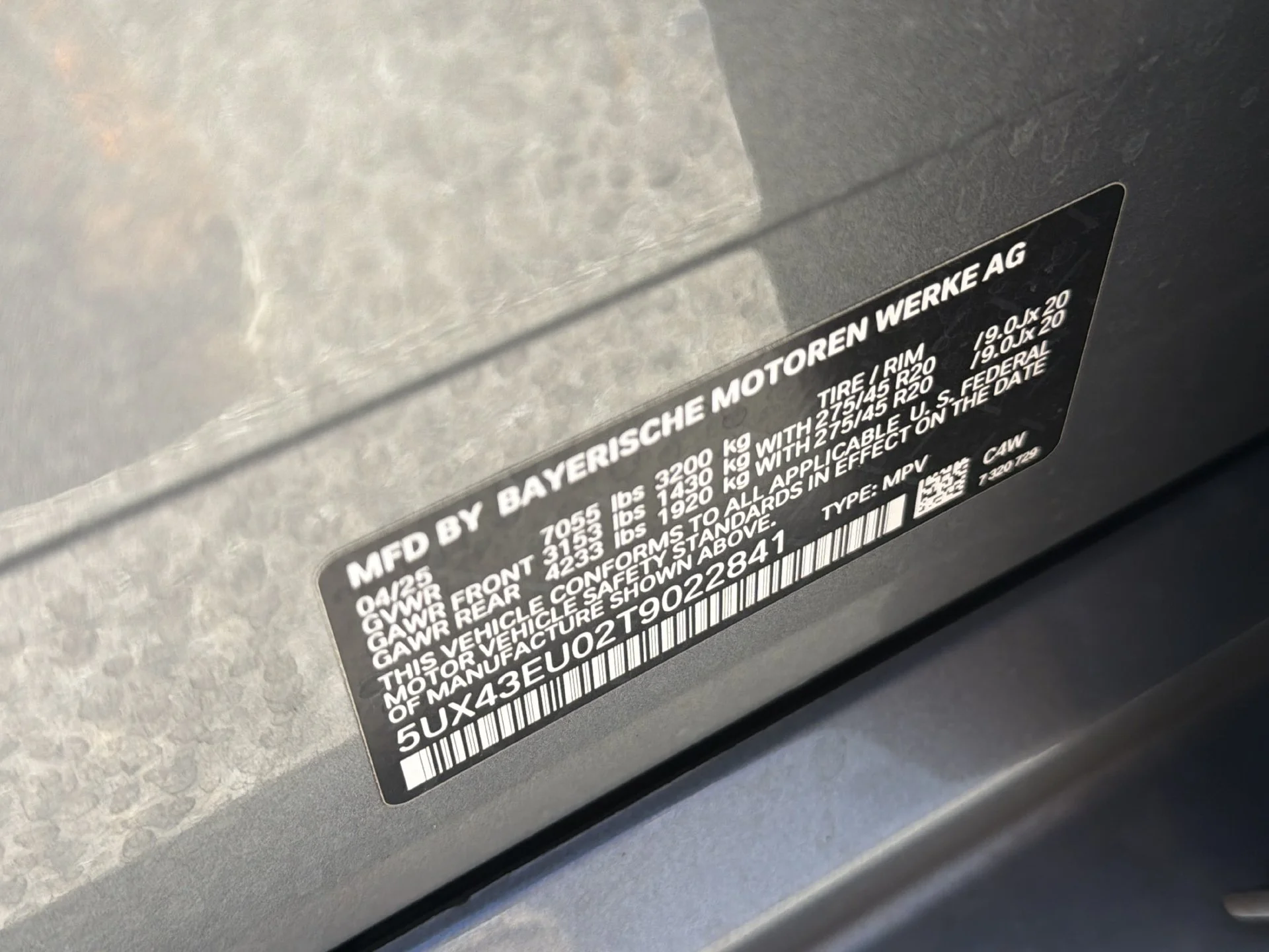 Used 2026 Gray BMW xDrive50e image 41