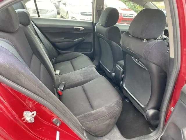 Used 2011 Red Honda LX-S image 23