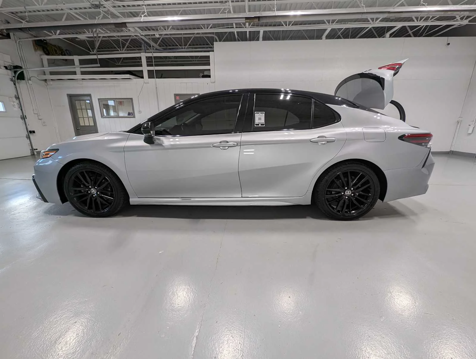 Used 2022 Midnight Black Metallic Toyota XSE image 12