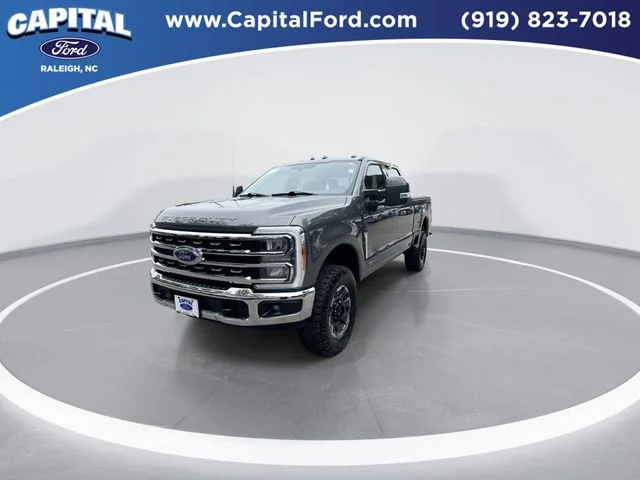 Used 2023 Gray Ford Lariat image 4