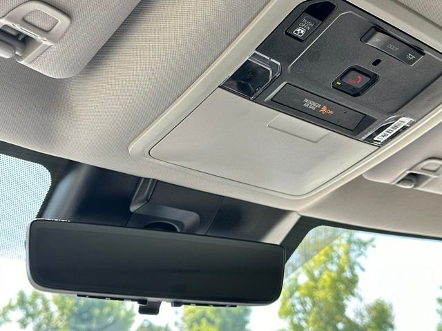 2022 Toyota Tundra Limited - Photo 36
