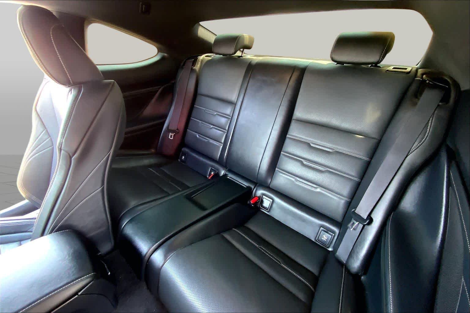 Used 2015 Obsidian Lexus  image 18