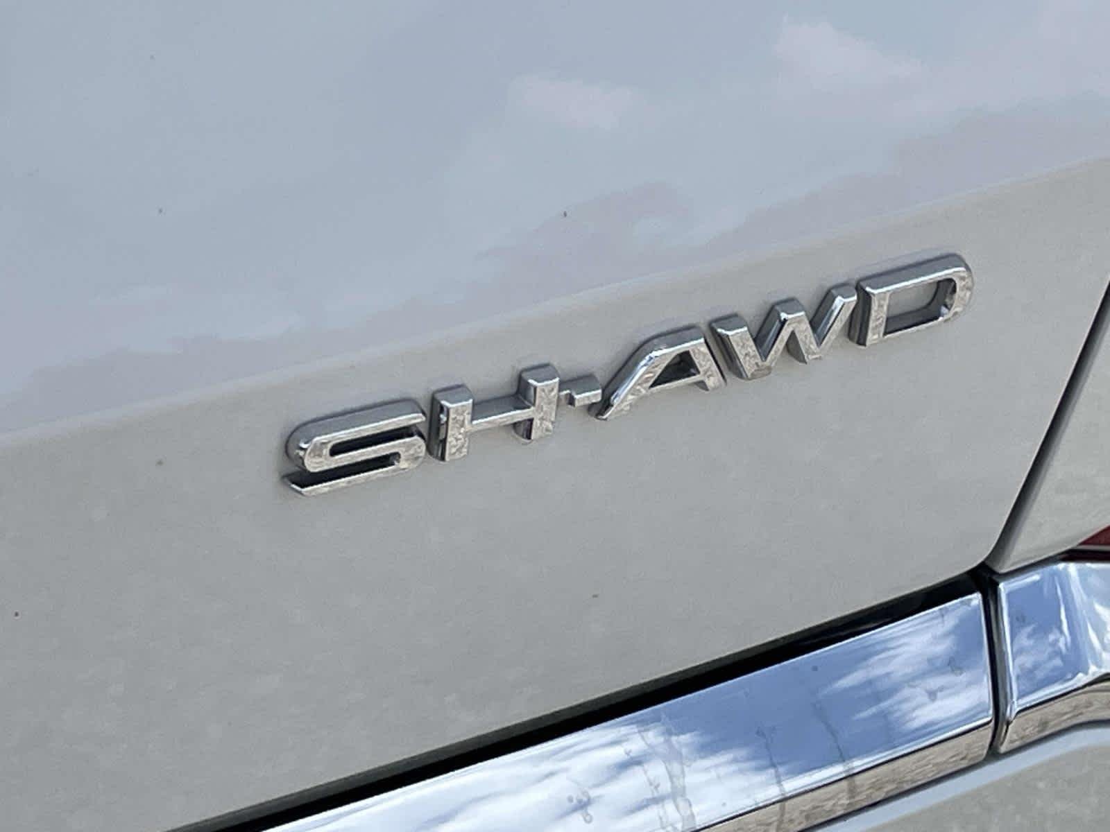Used 2025 Platinum White Pearl Acura w/Technology Package image 15