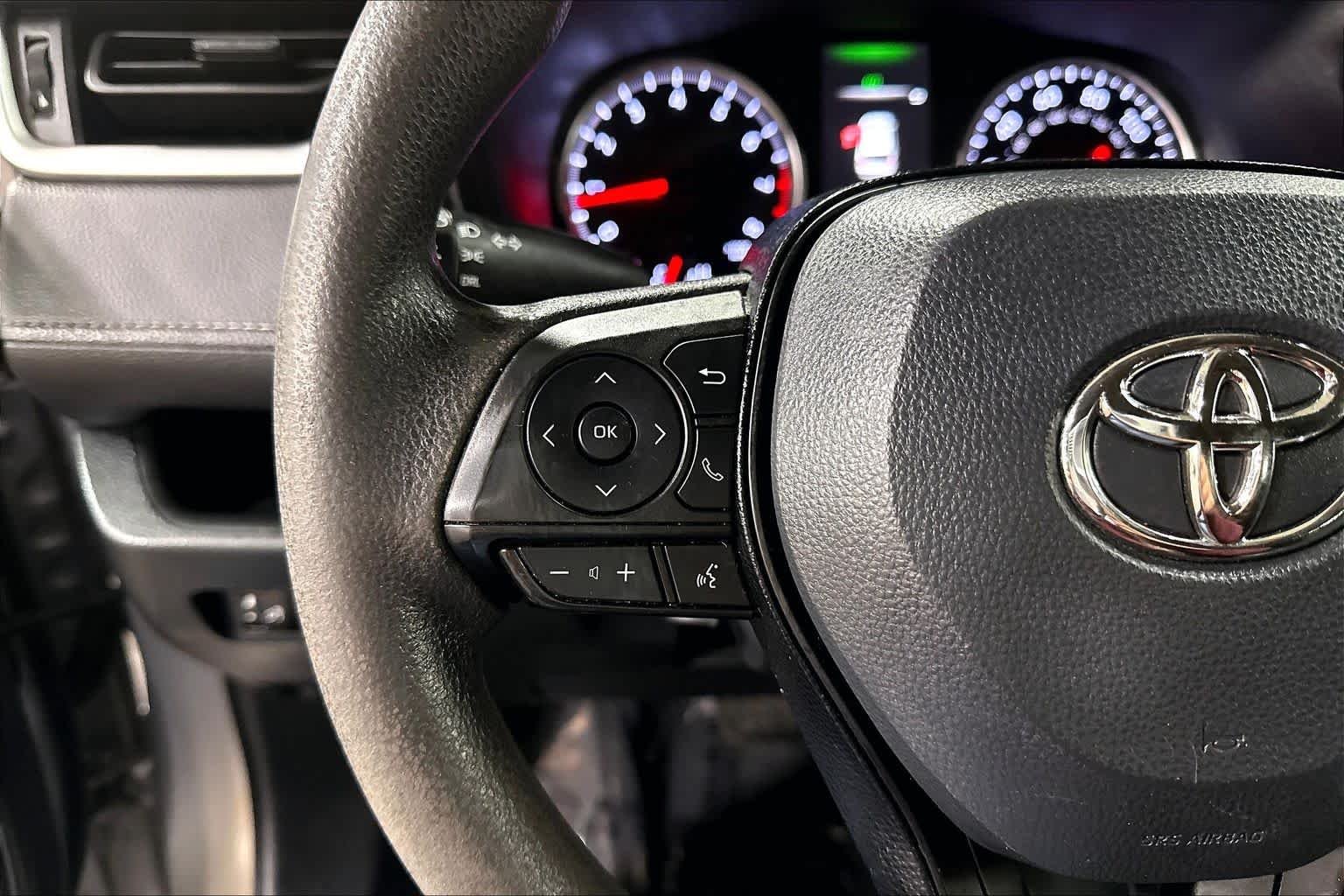 Used 2021 Silver Sky Metallic Toyota LE image 23