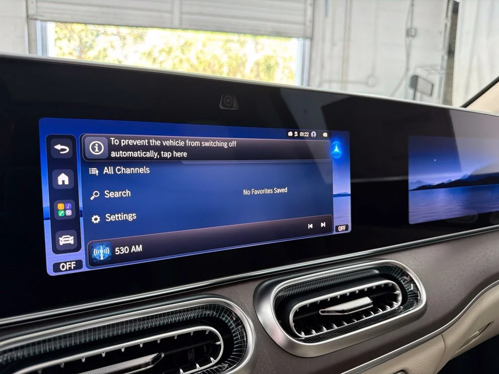 New 2027 White Mercedes-Benz GLS 450 image 17