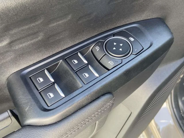 New 2026 Marsh Gray Ford XLT image 14