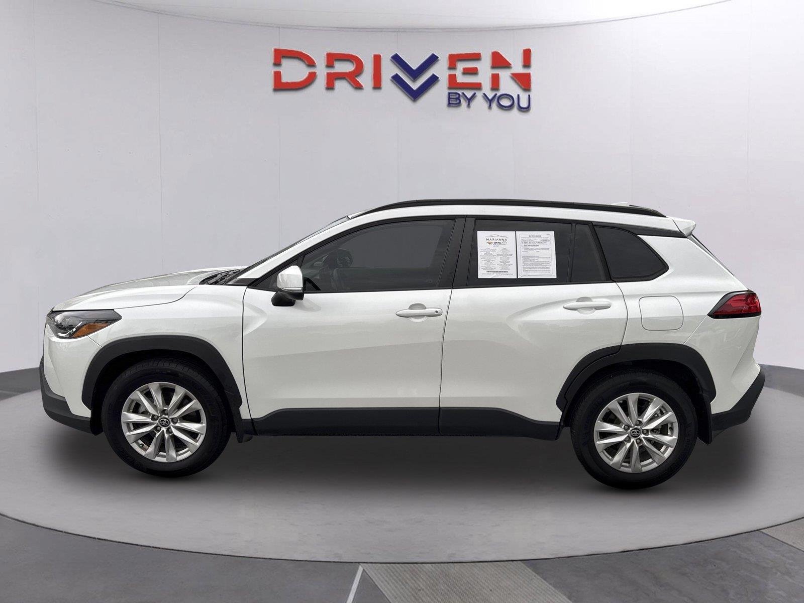 Used 2024 Wind Chill Pearl Toyota LE image 6