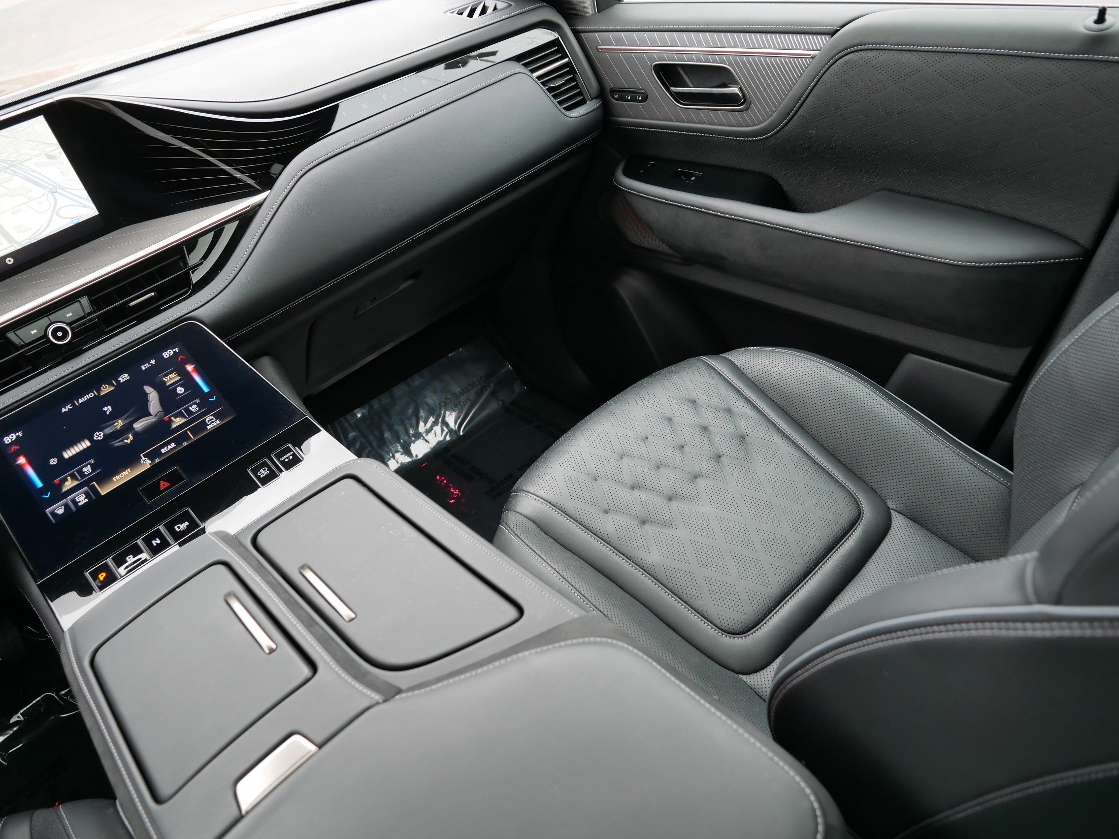 2025 INFINITI QX80 Autograph 4WD - Photo 11