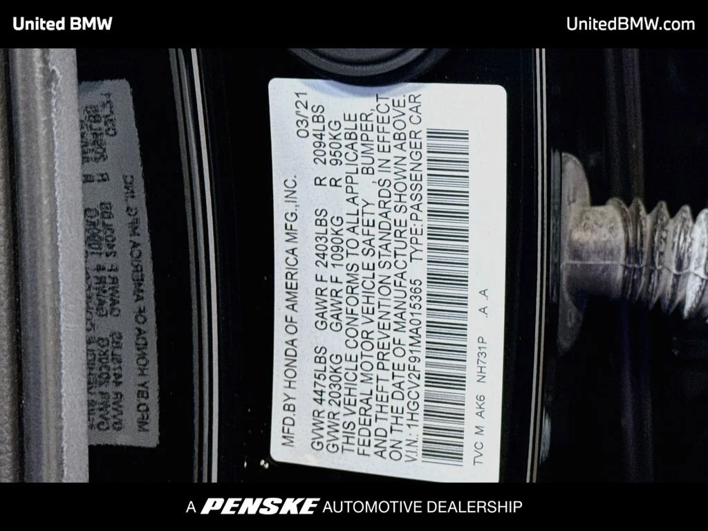 Used 2021 Crystal Black Pearl Honda Touring 2.0T image 15