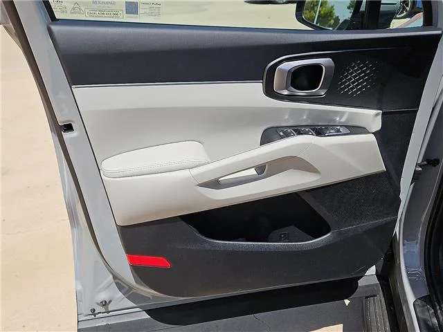 New 2026 Wolf Gray KIA EX Front-Wheel Drive image 13