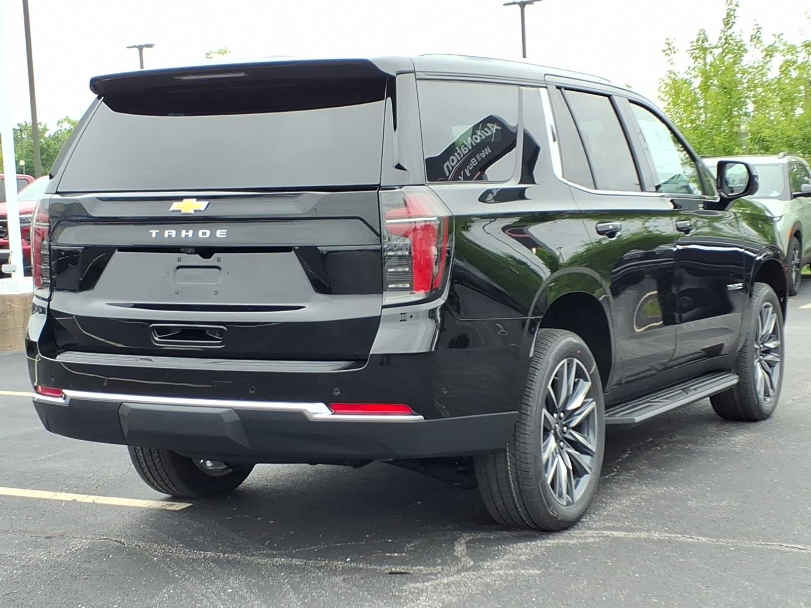 2026 Chevrolet Tahoe LS - Photo 17