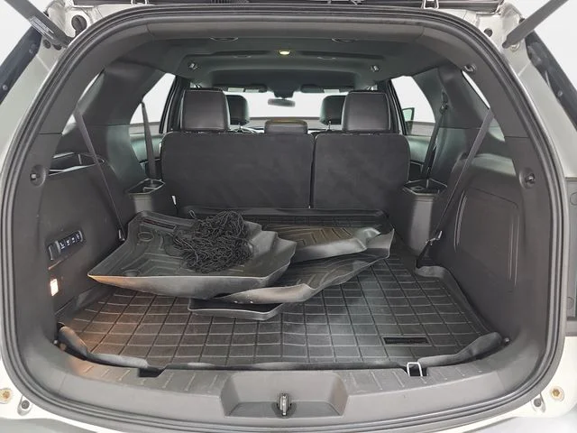 Used 2015 Ingot Silver Ford Sport image 31