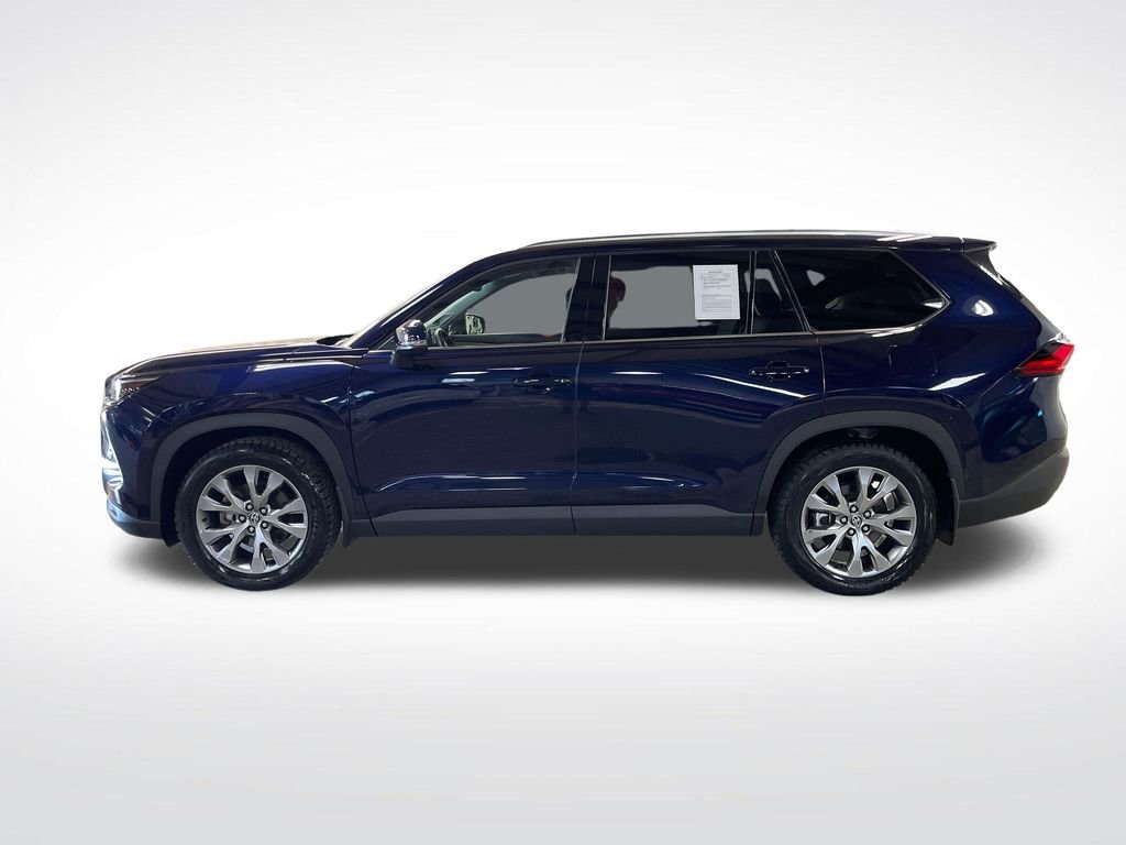 Used 2024  Toyota Limited image 2