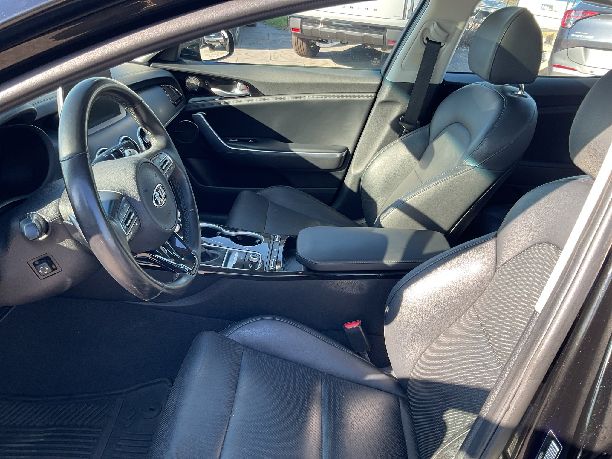 Used 2018 Aurora Black Kia Premium image 19