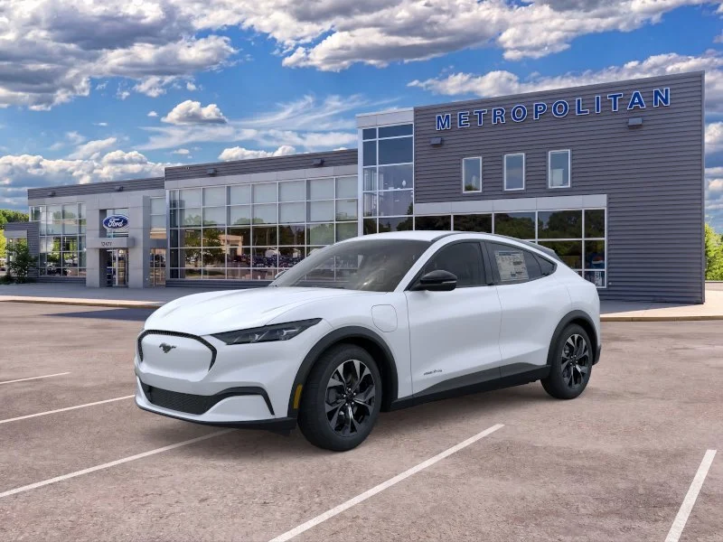 New 2026 Star White Metallic Tri-coat Ford Select image 1