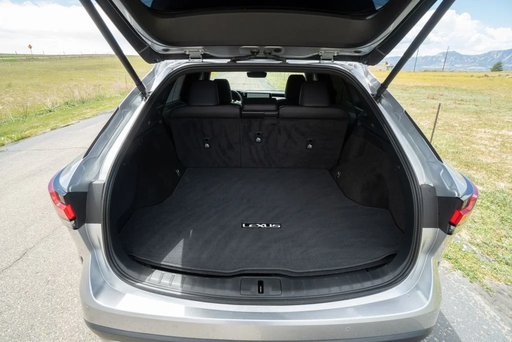 Used 2024 Silver Lexus 350h Premium image 27