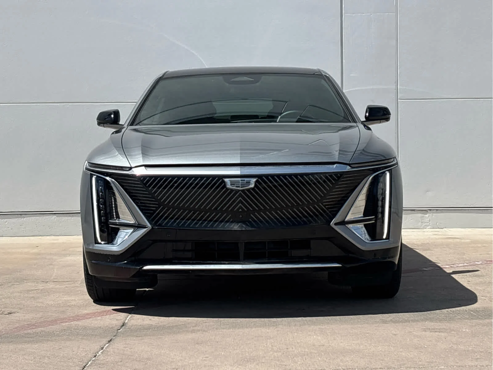 Certified 2024 Cadillac LYRIQ Tech with VIN 1GYKPMRLXRZ121890 for sale in Grapevine, TX
