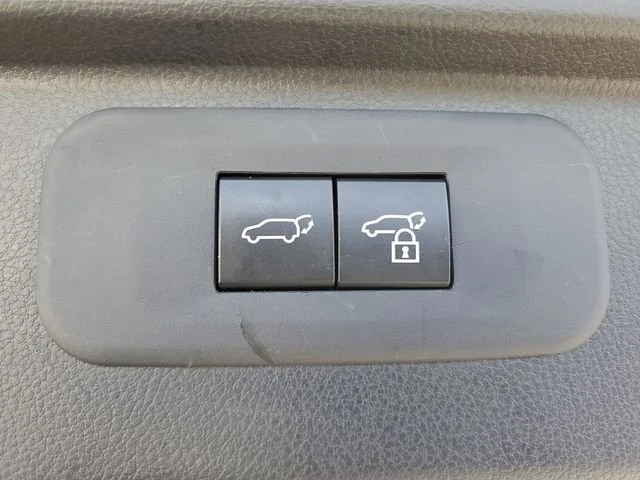 Used 2024 Black Toyota XLE image 33