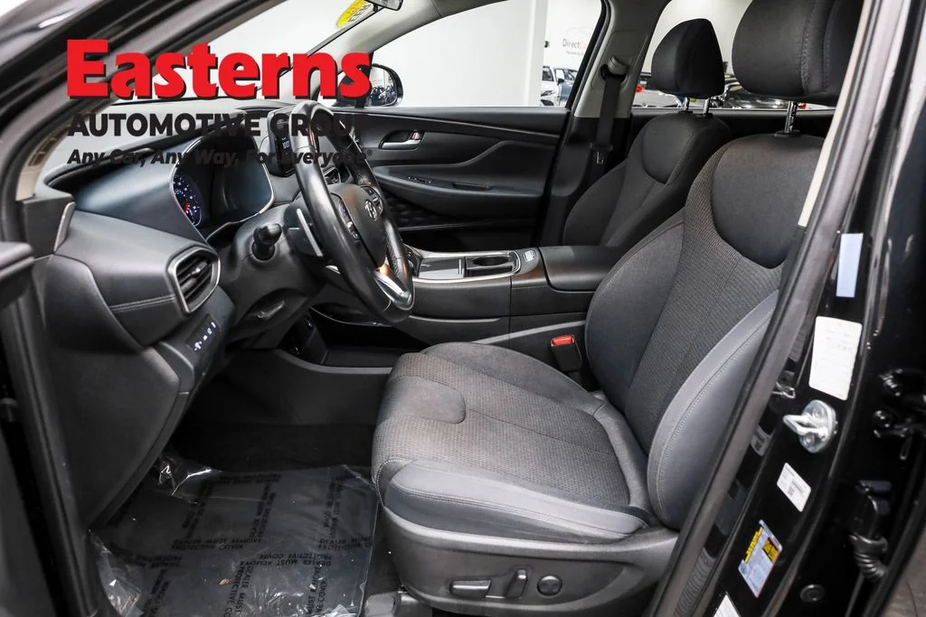Used 2023 Black Hyundai SEL image 14
