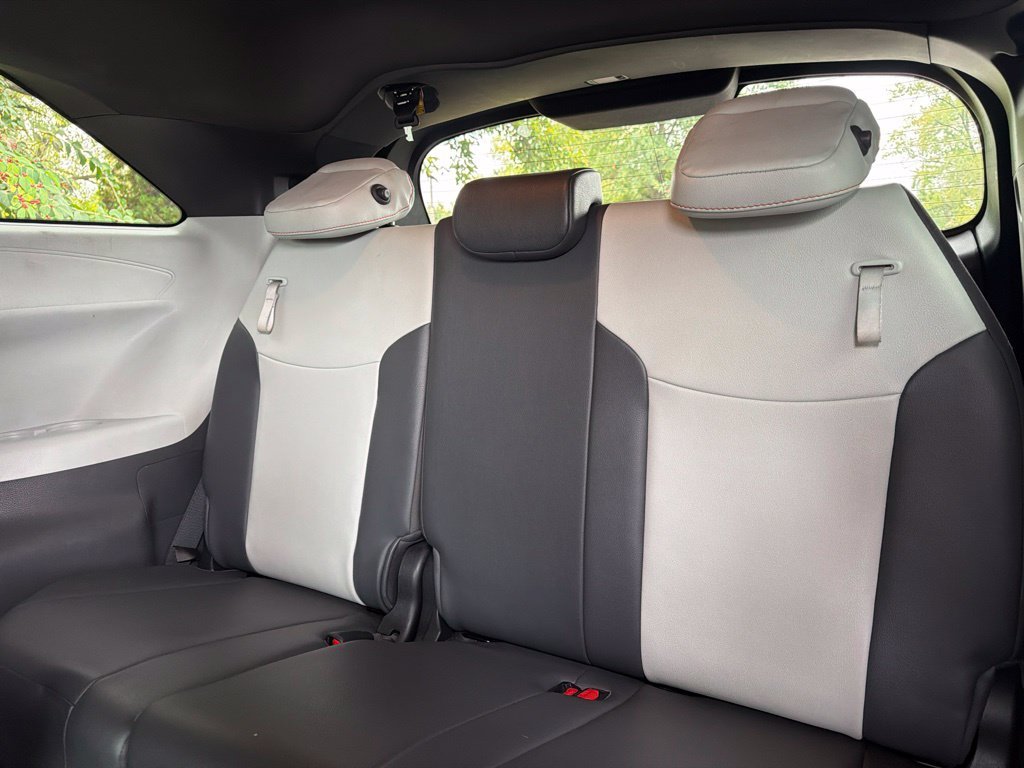 Used 2021 Pearl Toyota XSE image 33