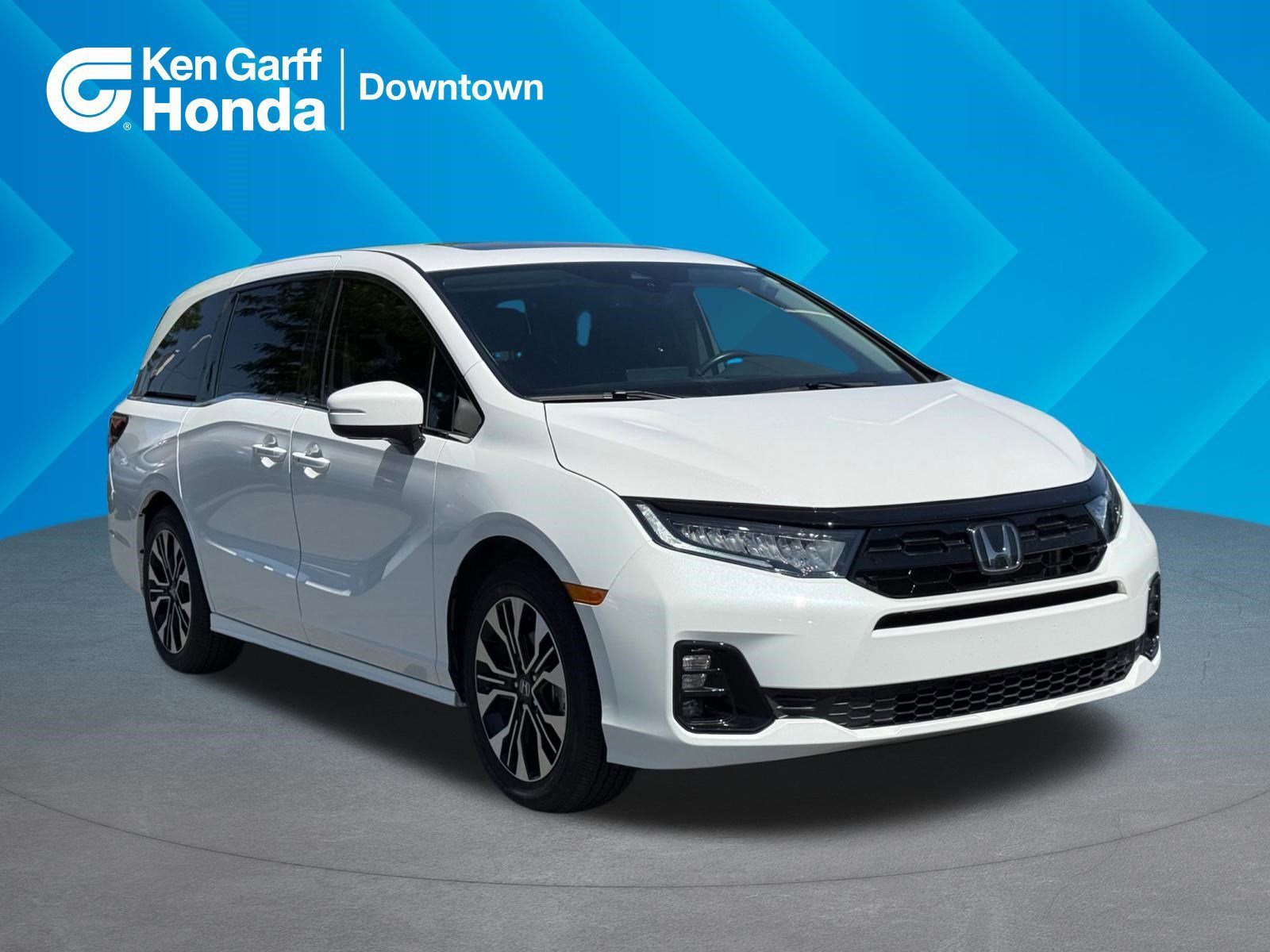 2025 Honda Odyssey Elite's photo