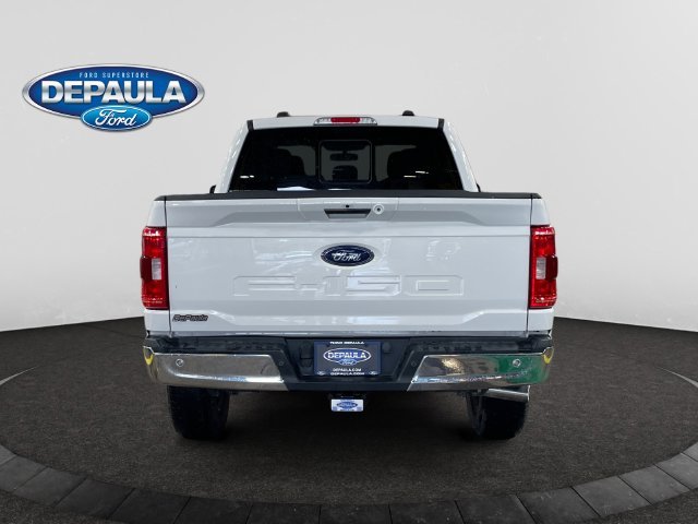 Used 2022 White Ford XLT image 4