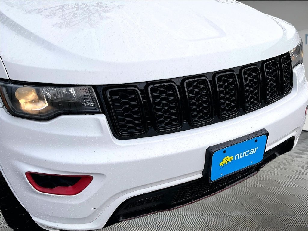 Used 2017 Bright White Clearcoat Jeep Altitude image 32