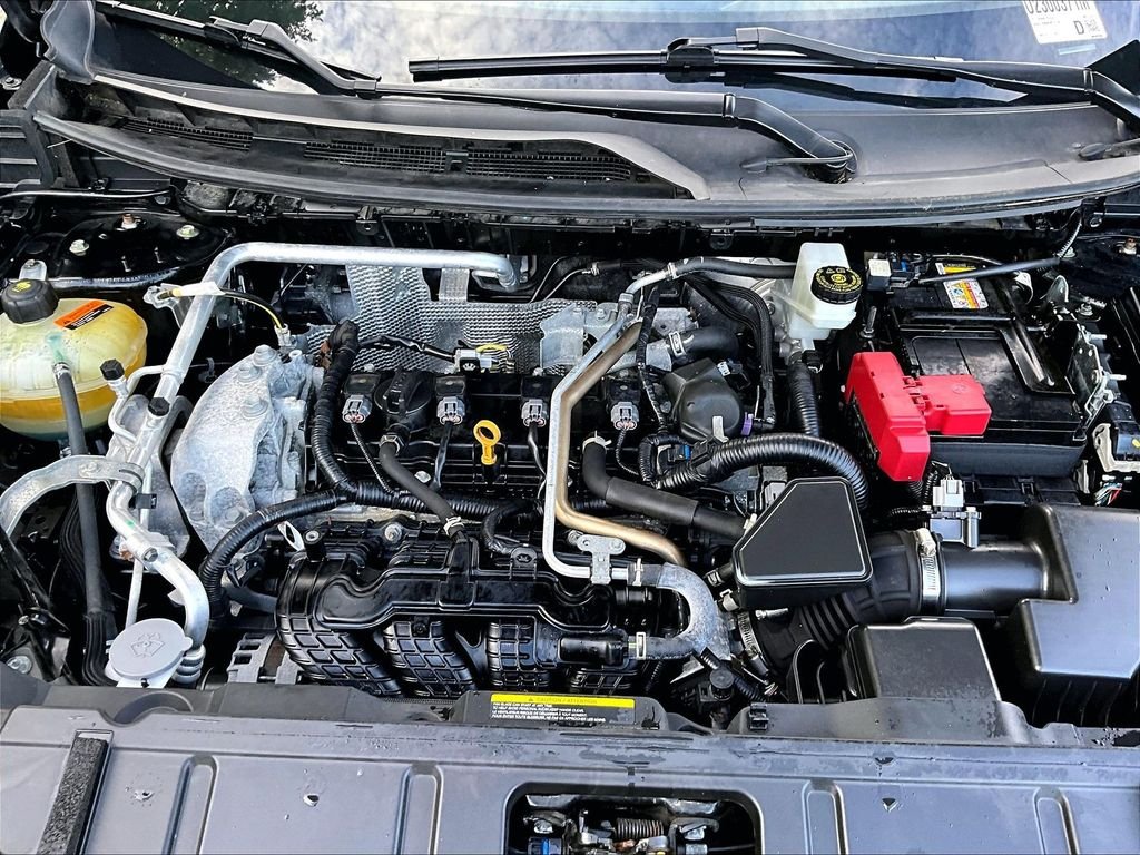 Used 2021 Super Black Nissan SV image 35