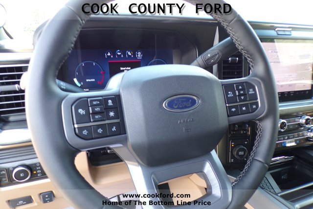 New 2026 STAR WHITE Ford LARIAT image 24