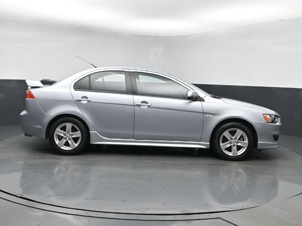Used 2009 White Mitsubishi ES image 3
