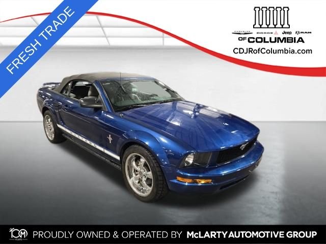 2008 Ford Mustang V6 Premium's photo
