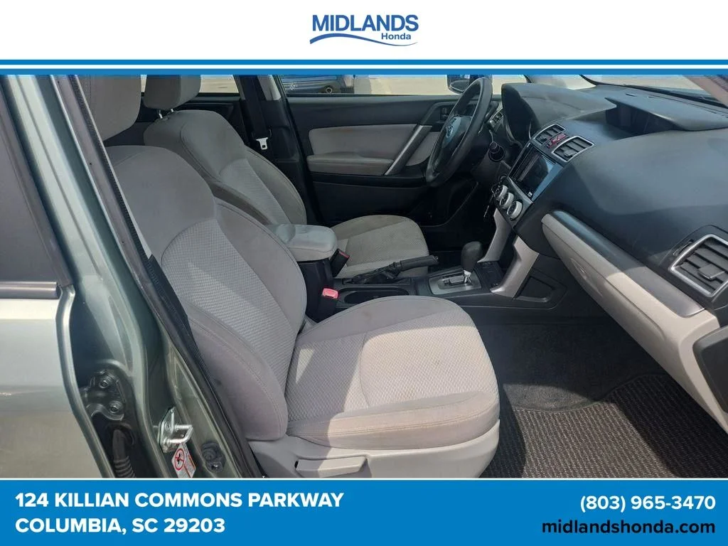 Used 2016 Green Metallic Subaru 2.5i Premium image 39