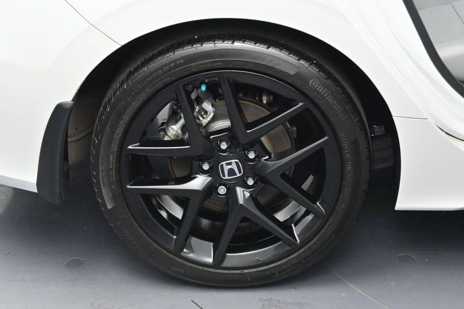 Used 2025 Platinum White Pearl Honda Sport image 30