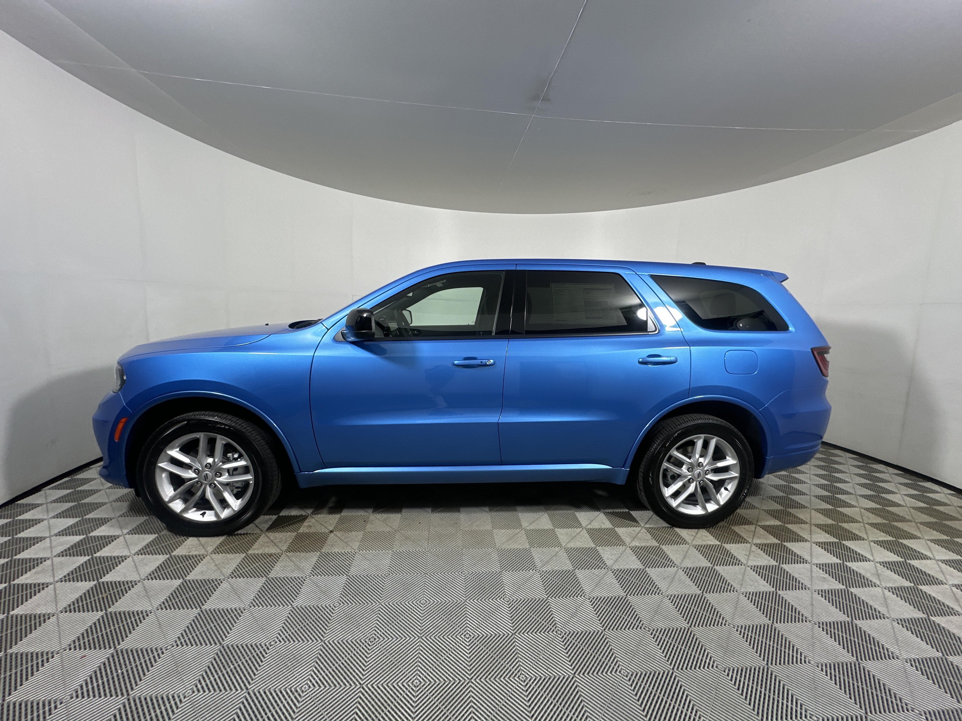 New 2026 B5 Blue Exterior Paint Dodge GT image 4