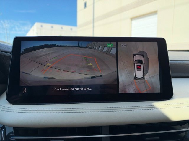 Used 2022 Red INFINITI LUXE image 12