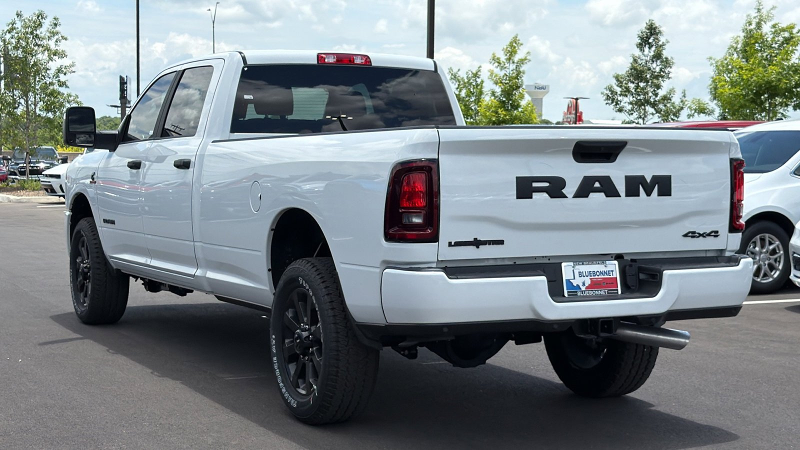 New 2026 Bright White Clear-Coat Exterior Paint RAM Lone Star image 7