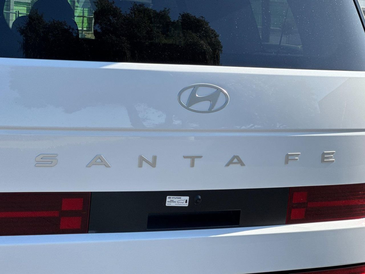 New 2026 White Hyundai SEL AWD image 25