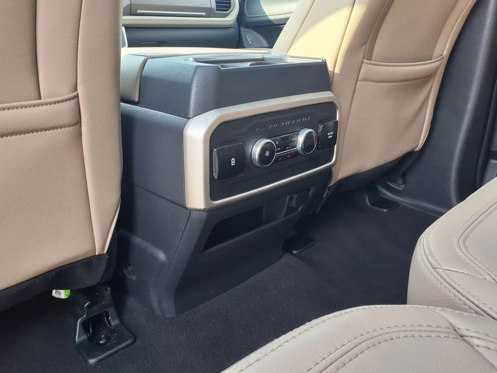 Used 2024 Black Ford Limited image 27